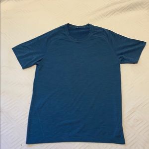 💙 💪🏼 Lululemon Men’s Blue Tee Shirt 💙💪🏼